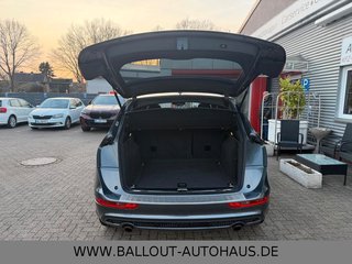 Audi Q5 3.2 FSI quattro*S-LINE*PANO*AHK*TEMP*SPUR*TOT - bilder 9