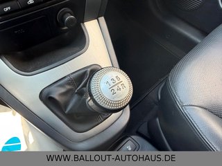 Hyundai TUCSON 2.0 GLS Edition+*1.HAND*KLIMA*LEDER*SHZ* - foto 17