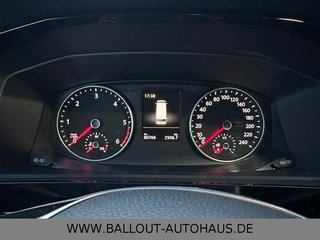 Volkswagen T6 Multivan Highline*2.HAND*LED*AHK*TEMPO*STHZ* - photo 12