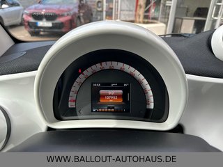 Smart ForTwo fortwo Coupé*2.HAND*KLIMA*PANO*HU NEU* - bilder 11