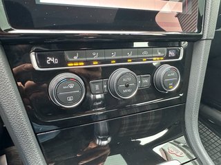 Volkswagen Golf VII Lim GTI Performance*1.HAND*NAV*TOT*SPUR - photo 17