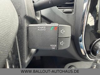 Renault Captur Intens2.HAND*KLIMA*NAVI*TEMPO*KAMERA* - bilder 13