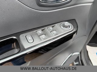 Renault Captur Intens2.HAND*KLIMA*NAVI*TEMPO*KAMERA* - bilder 10