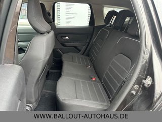 Dacia Duster II Prestige*2.HAND*KAMERA*NAVI*AHK*EURO6* - foto 4