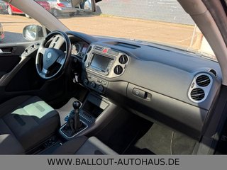 Volkswagen Tiguan Trend 4Motion*KLIMA*AHK*TEMP*STHZ*PANO* - bilder 11