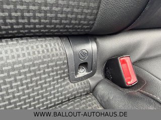Volkswagen Golf VII Lim.1.HAND*KLIMA*TEMPO*SHZ*XENON*KAMERA - bilder 21