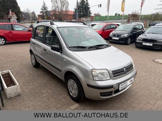 Fiat Panda 1.2 8V Dynamic*1.HAND*KLIMA*SHZ*TÜV/AU NEU - foto 4