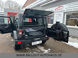 Jeep Wrangler Unlimited Sahara*1.HAND*NAVI*GARANTIE* - photo 3