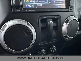 Jeep Wrangler Unlimited Sahara*1.HAND*NAVI*GARANTIE* - photo 11