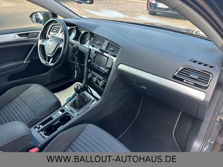 Volkswagen Golf VII Lim. Cup*2.HAND*KLIMA*NAVI*SHZ*EURO6* - bilder 6