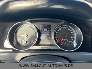 Volkswagen Golf VII Lim. Cup*2.HAND*KLIMA*NAVI*SHZ*EURO6* - bilder 10