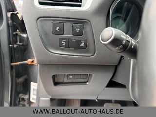 Citroën C4 Lim. Exclusive*1.HAND*PANO*XENON*MASSAGE*TEMP - bilder 2