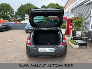 Citroën C4 Lim. Exclusive*1.HAND*PANO*XENON*MASSAGE*TEMP - bilder 8