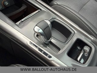 Citroën C4 Lim. Exclusive*1.HAND*PANO*XENON*MASSAGE*TEMP - bilder 24