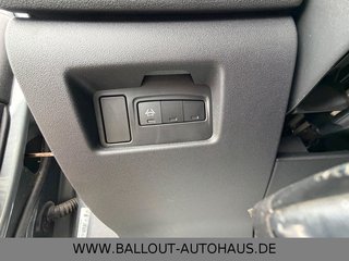 Citroën C4 Lim. Exclusive*1.HAND*PANO*XENON*MASSAGE*TEMP - bilder 26