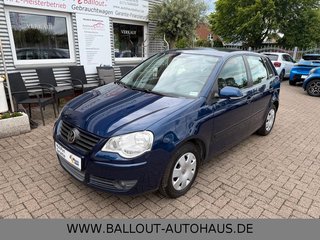 Volkswagen Polo IV Comfortline*1.HAND*KLIMA*BT*TÜV/AU NEU* - foto 2