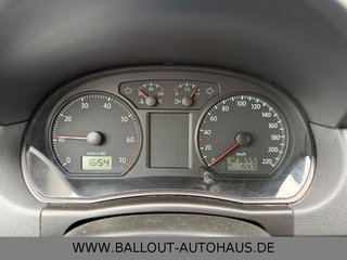 Volkswagen Polo IV Comfortline*1.HAND*KLIMA*BT*TÜV/AU NEU* - foto 6