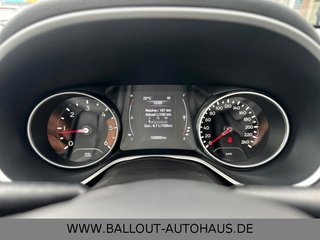 Jeep Compass Longitude 4WD*2.HAND*KLIMA*ACC*TEMP*AHK* - bilder 10