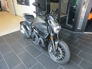 Ducati Diavel Titanium Used vehicle for sale