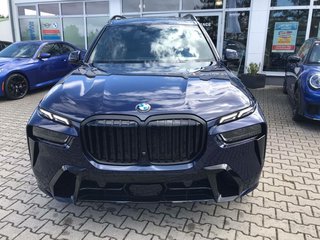 2026 BMW X7 xDrive40i - photo 2