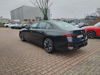 2026 BMW 540i xDrive - photo 5