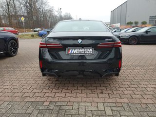 2026 BMW 540i xDrive - photo 2