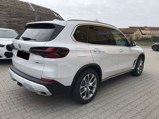 2025 BMW X5 xDrive40i - photo 4