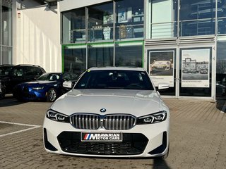 2024 BMW 330i xDrive Sedan - photo 2