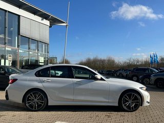 2024 BMW 330i xDrive Sedan - photo 1