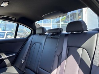 2026 BMW M340xi Sedan - photo 8