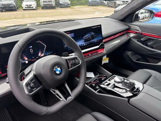 2027 BMW 540i xDrive - photo 6