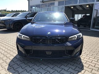 2026 BMW M340xi Sedan - photo 2