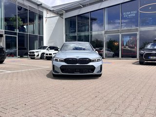 2026 BMW M340i xDrive Sedan - photo 2