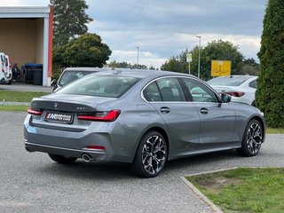 2025 BMW 330i xDrive Sedan - photo 4