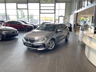 BMW 118 Авто до года купить