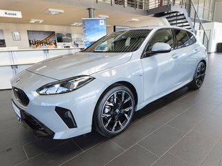 BMW 120i M Sport PANO/Dr.As+/19"/Komf.Zugang
