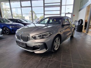 BMW 118 Авто до года купить