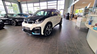 BMW i3 Year-old for sale