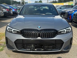 2026 BMW 330i xDrive Sedan - photo 2