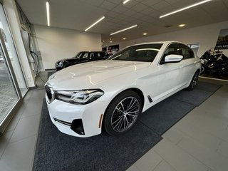 2021 BMW 530i xDrive Sedan - photo 1