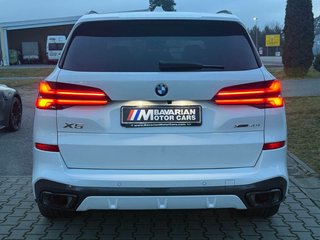 2026 BMW X5 xDrive40i - photo 2