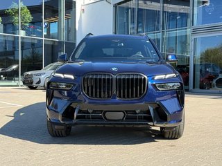 2026 BMW X7 xDrive40i - photo 2