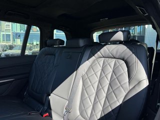 2026 BMW X7 xDrive40i - photo 8