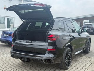 2026 BMW X5 M60i - photo 3