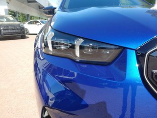 2027 BMW M5 Touring - photo 10