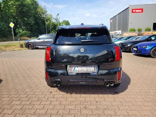 2027 MINI JCW Countryman ALL4 - photo 2