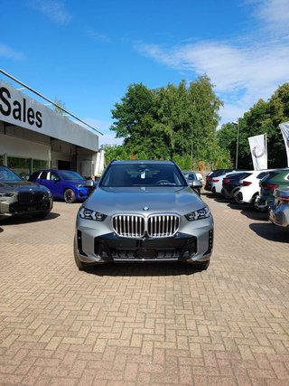 2026 BMW X5 xDrive40i - photo 2