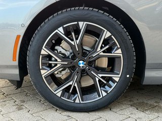 2025 BMW 228 xDrive Gran Coupe - photo 9