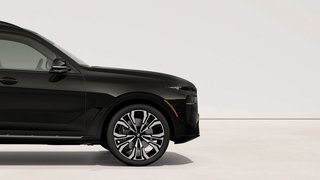 2027 BMW X7 xDrive40i - photo 4