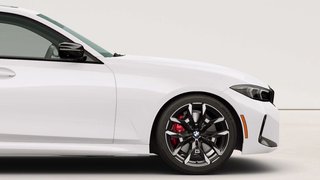 2026 BMW 330i xDrive Sedan - photo 4